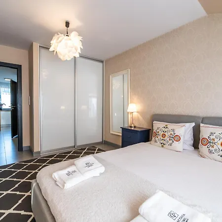 Meadows9 By Prime Apartment Krakow