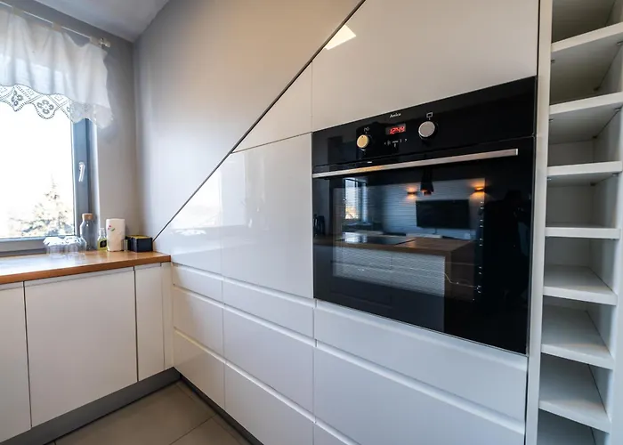 Meadows9 By Prime * Krakkó